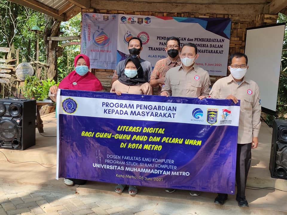 Dosen Fikom UM Metro Beri Pelatihan Literasi Digital bagi Pelaku UMKM di Kota Metro