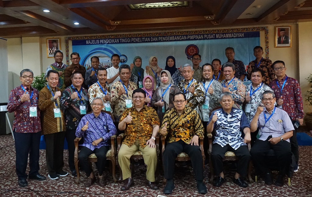 Perluas Wawasan Kepemimpinan, Rektor UM Metro Ikuti Seminar Kepemimpinan Nasional