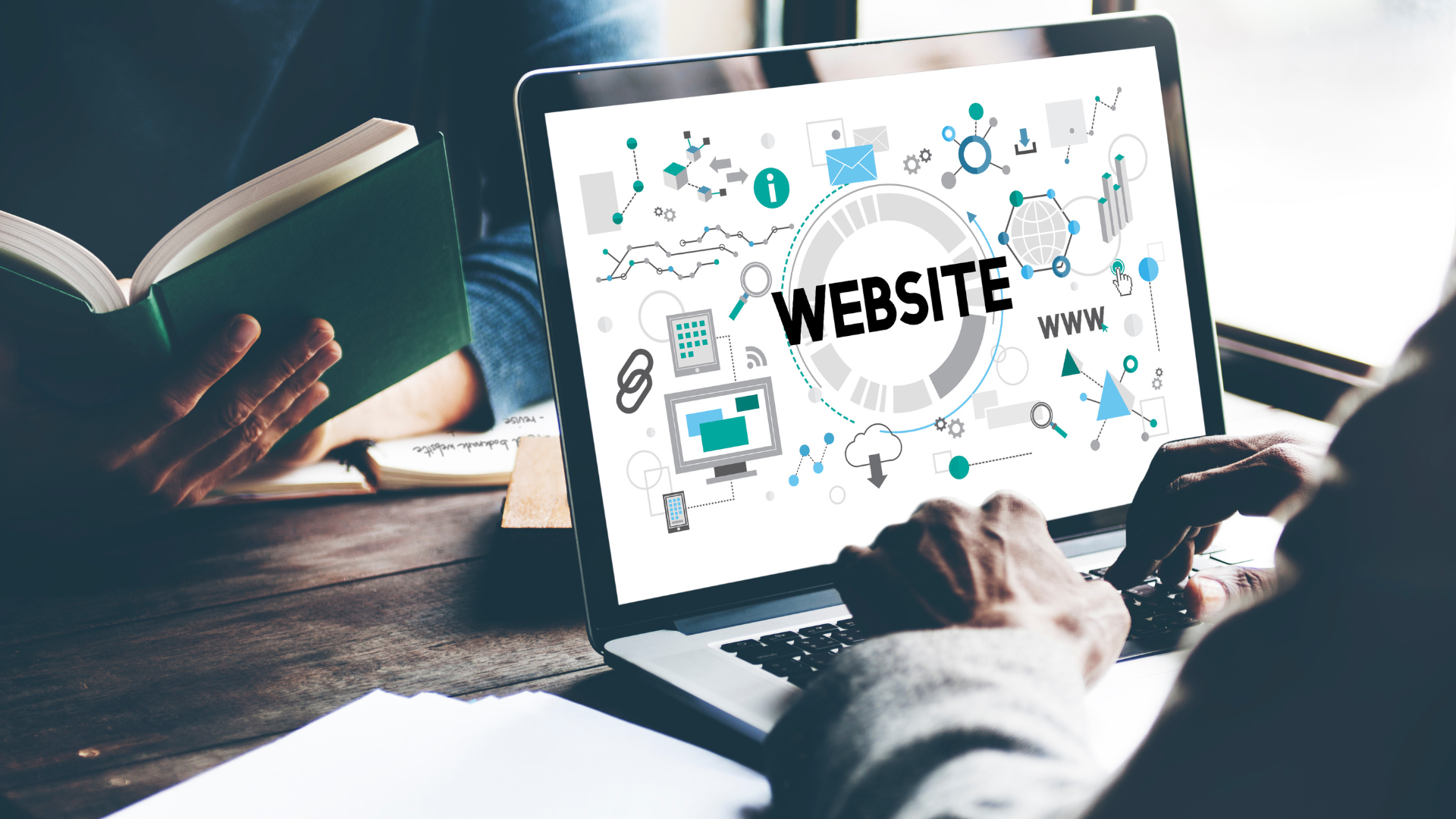 Apa Itu Website? Pengertian & Jenisnya