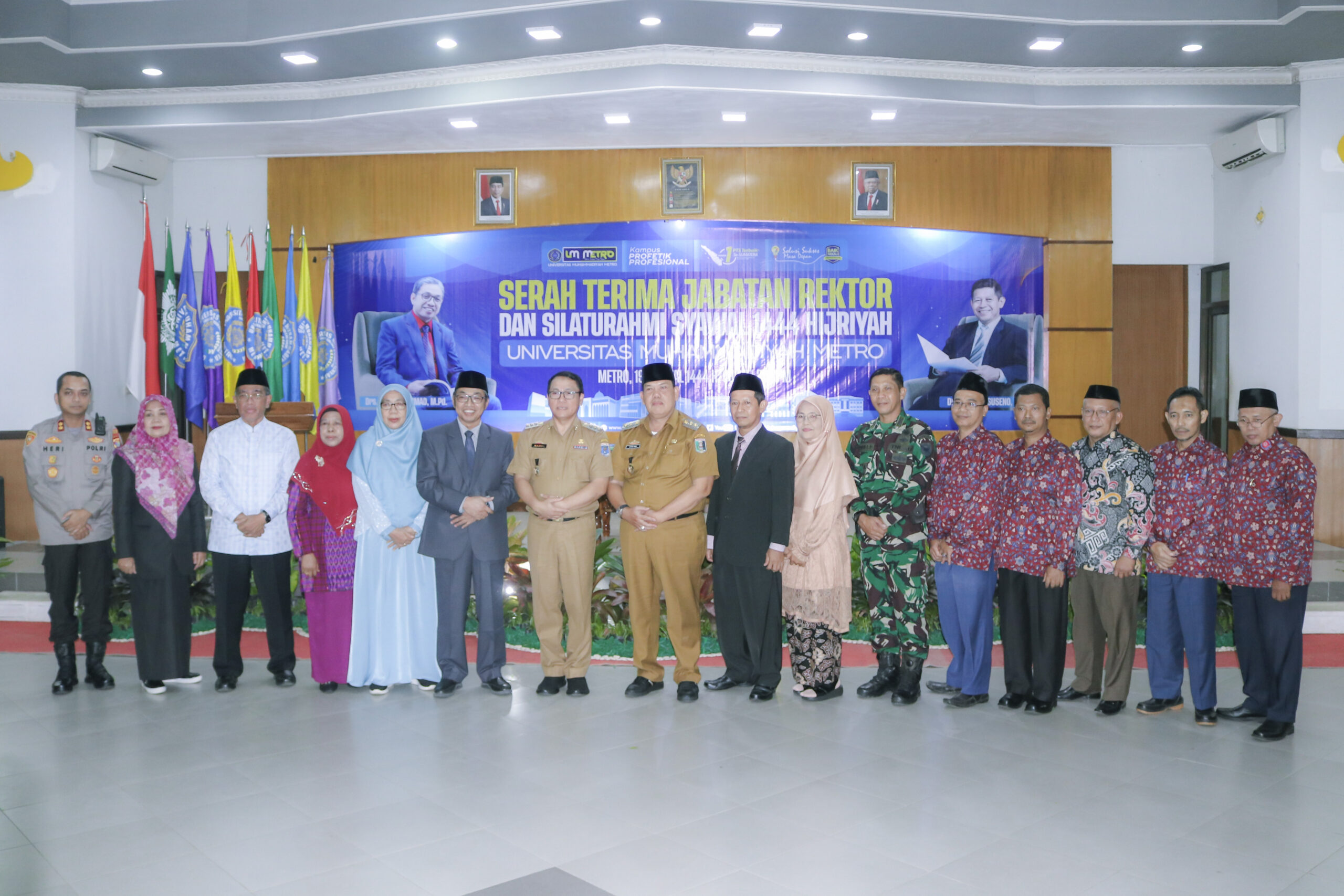 Dihadiri Walikota Metro-Wabup Lamtim, Sertijab Rektor UM Metro 2023 Berlangsung Khidmat