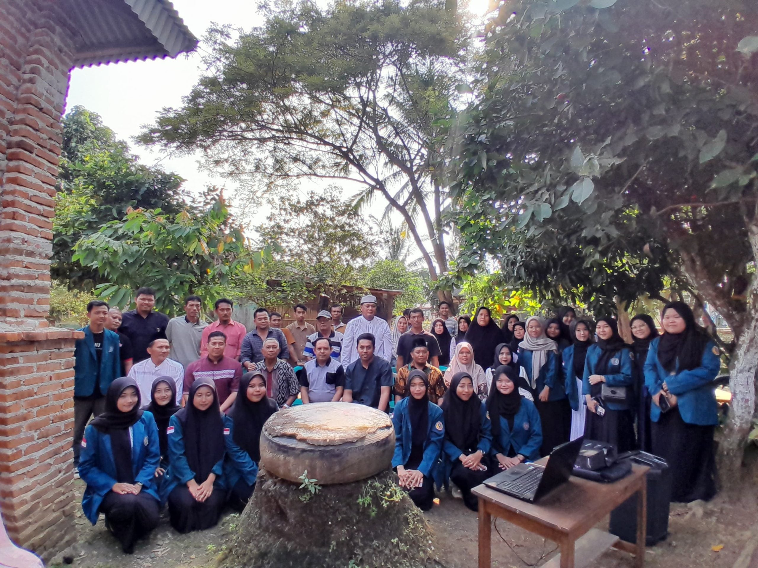 Mahasiswa  PPK-ORMAWA dan MBKM Mandiri Proyek Desa UM Metro Siap Membangun Desa Banjarrejo Lampung Timur