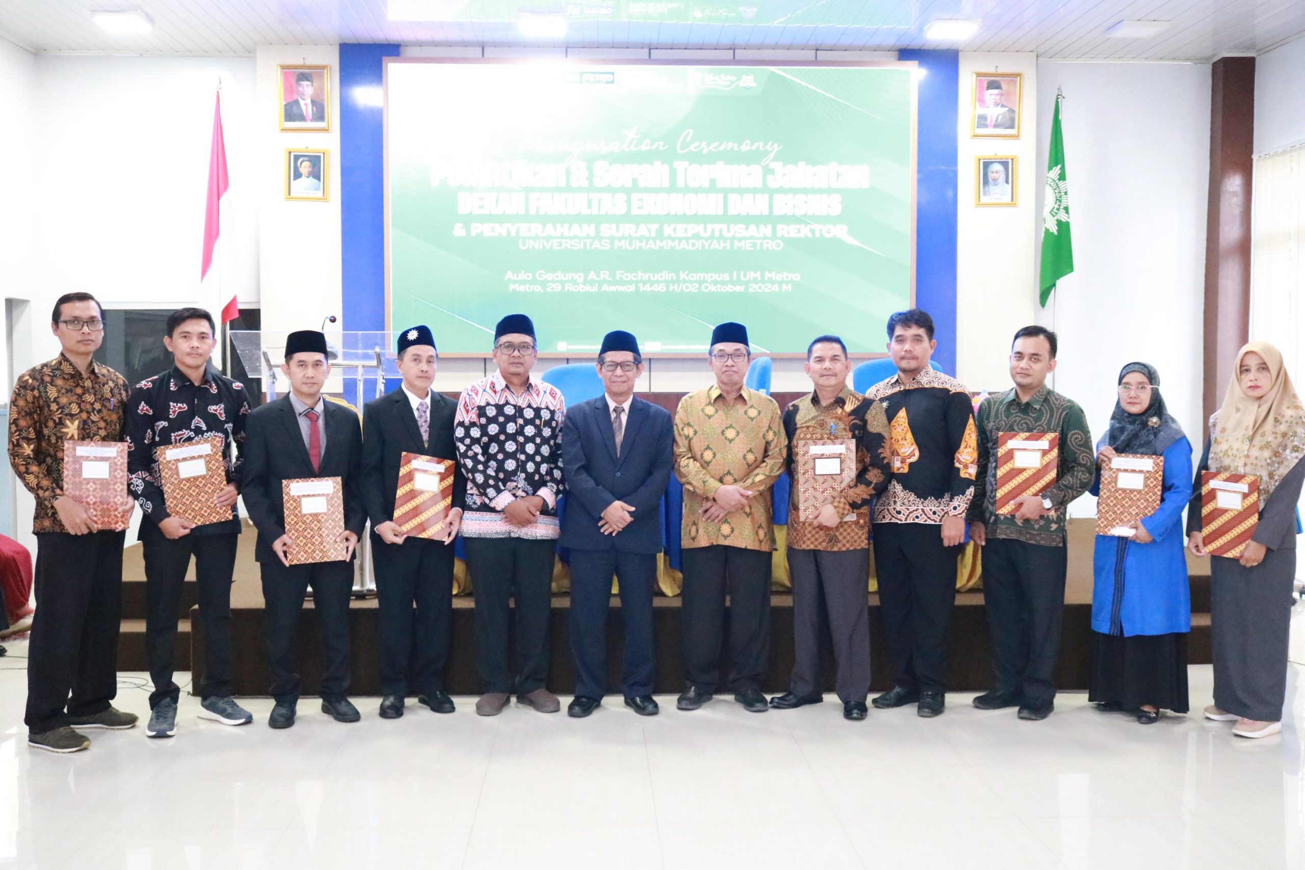 Rektor Lantik Pejabat Baru di Lingkungan UM Metro
