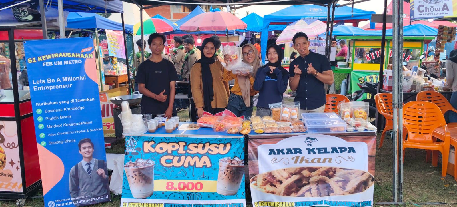 Mahasiswa Kewirausahaan UM Metro Gelar Bazar Meriahkan Milad Muhammadiyah