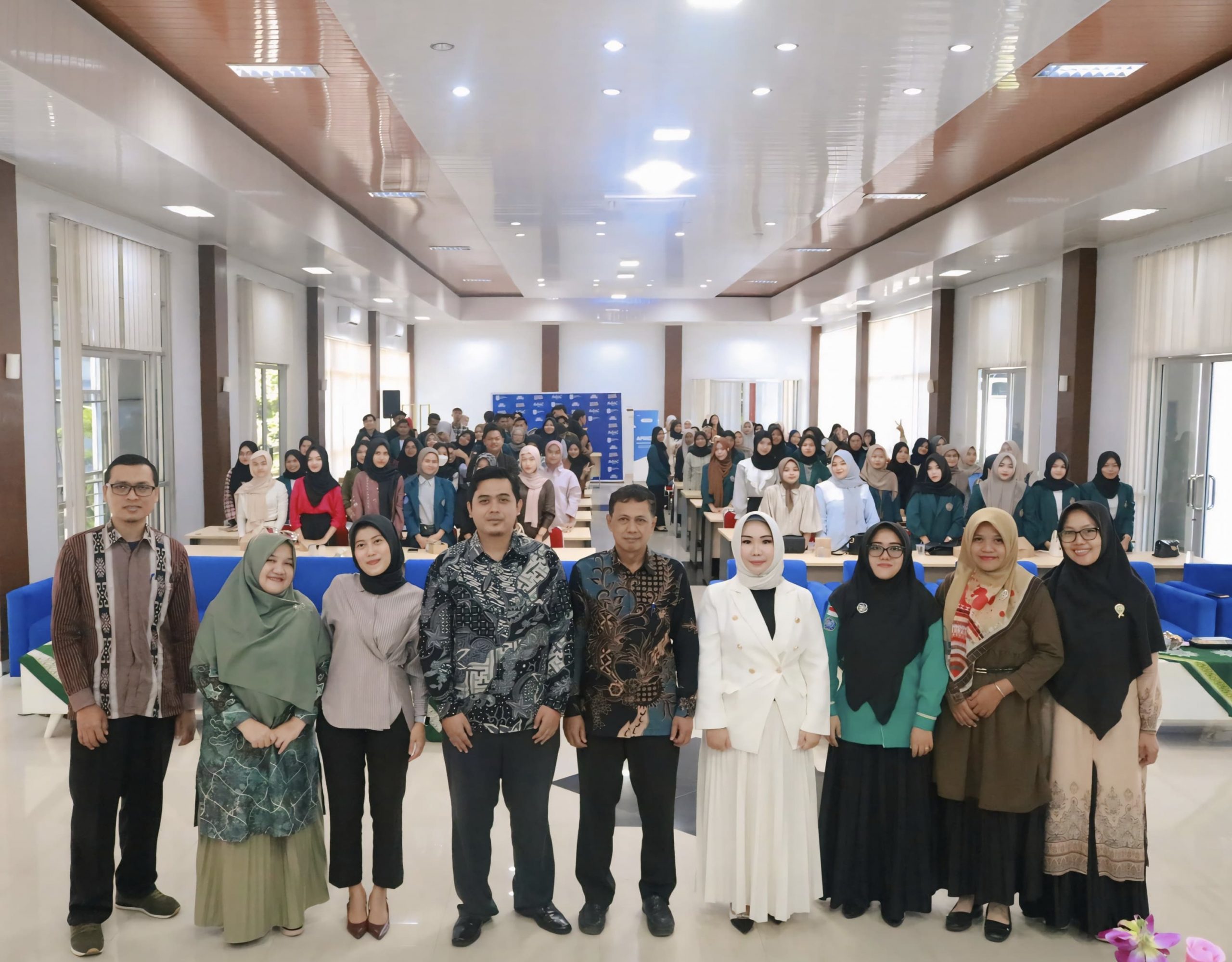 Pusat Karir UM Metro dan Ruangguru Gelar Seminar Karir: Persiapkan Mahasiswa Hadapi Dunia Kerja dengan Branding Profesional dan Komunikasi Efektif