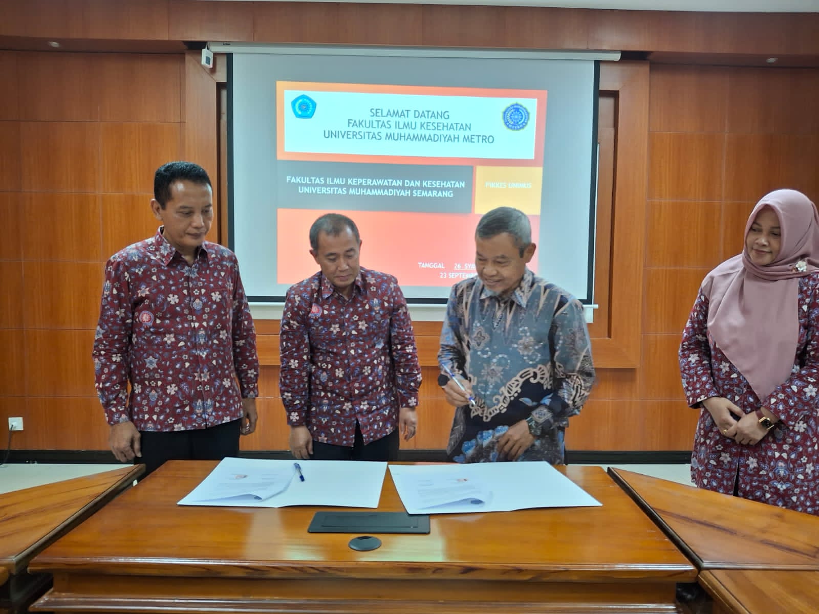 FIKES UM Metro Teken MoA dengan Tiga Perguruan Tinggi Muhammadiyah: UNIMUS, UMS, dan UNISA