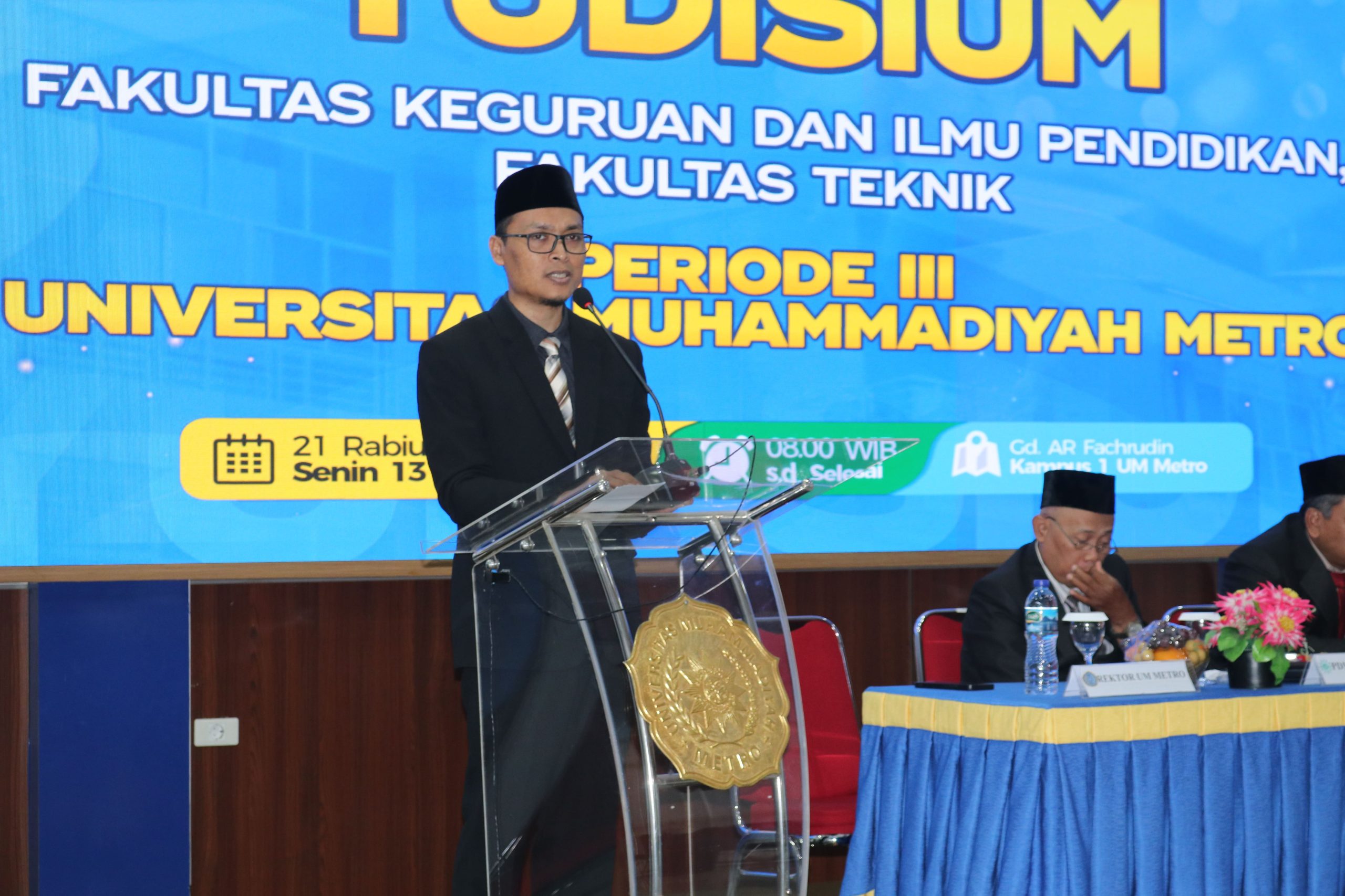 Bekal Ilmu dari Kampus, Modal Utama Hadapi Dunia Kerja: Pesan Wakil Rektor I UM Metro pada Yudisium FKIP dan Fakultas Teknik