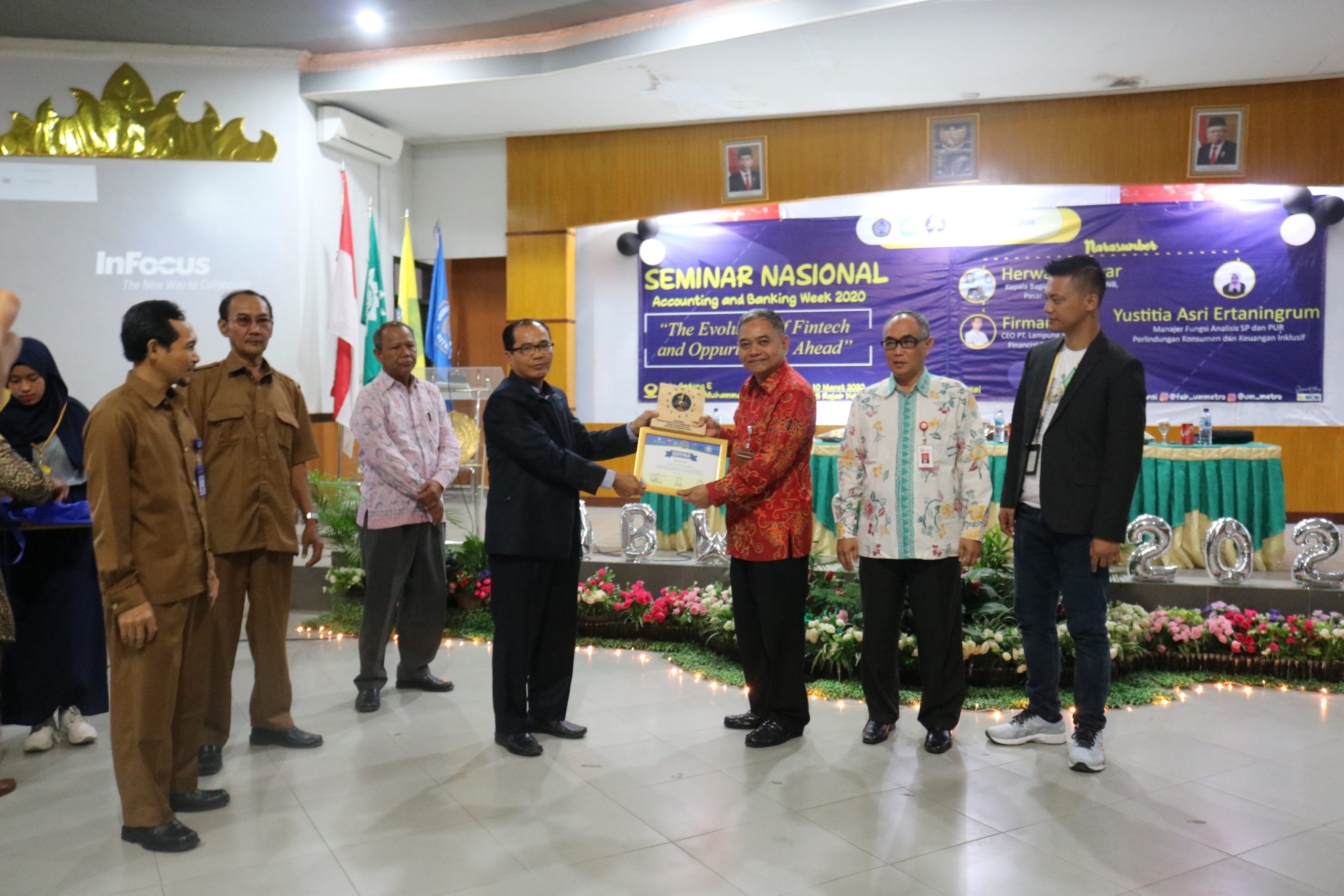 HIMAPERANSI UM Metro Gelar Seminar Nasional Bertajuk The Evolution of Fintech and Oppurtunities Ahead