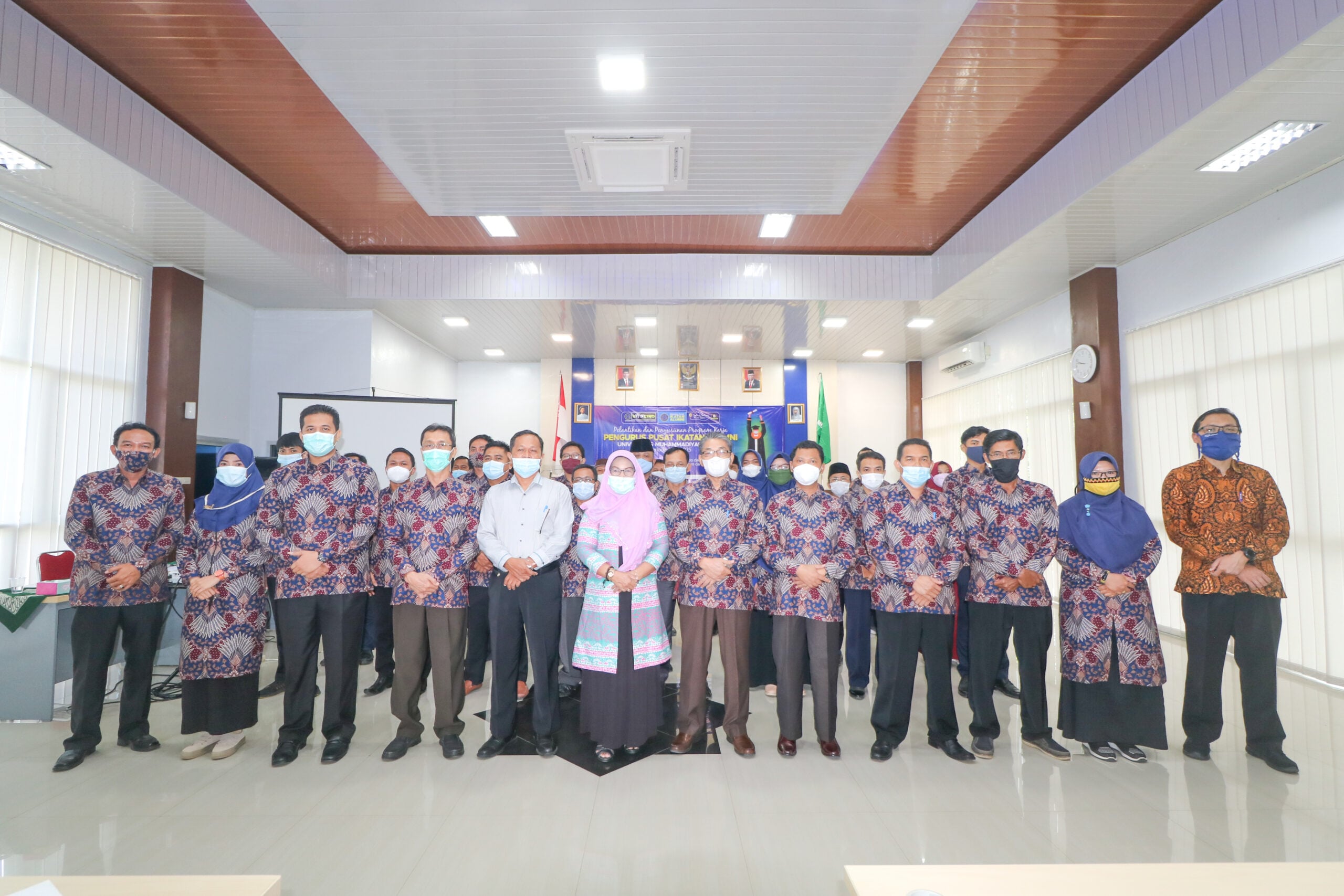 Rektor UM Metro Lantik Pengurus Pusat Ikatan Alumni Periode 2020-2025
