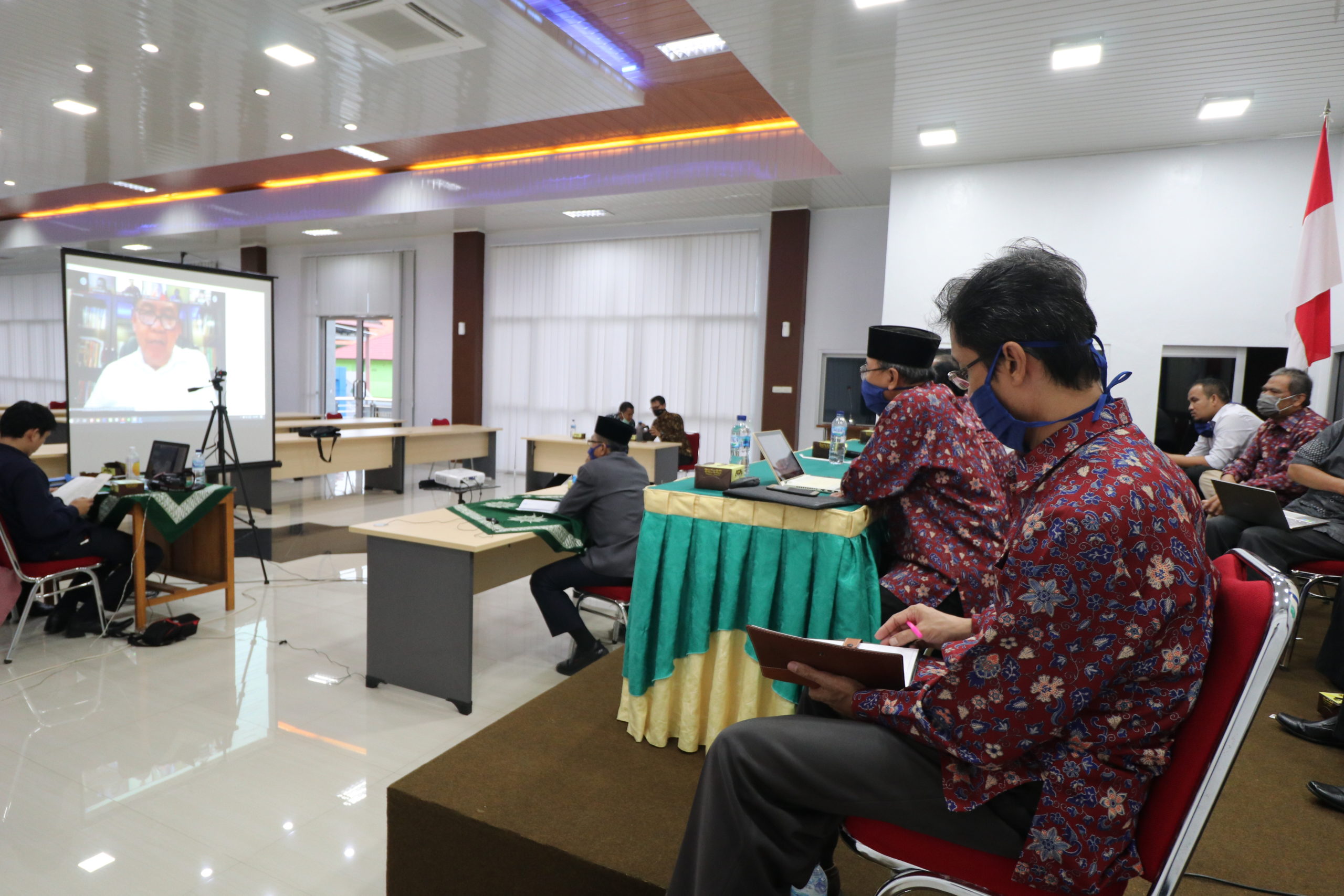 Bahas Mekanisme Akreditasi, Rektor UM Metro dan Pimpinan Perguruan Tinggi se-Sumbagsel Ikuti Video Conference dengan LLDikti Wilayah II