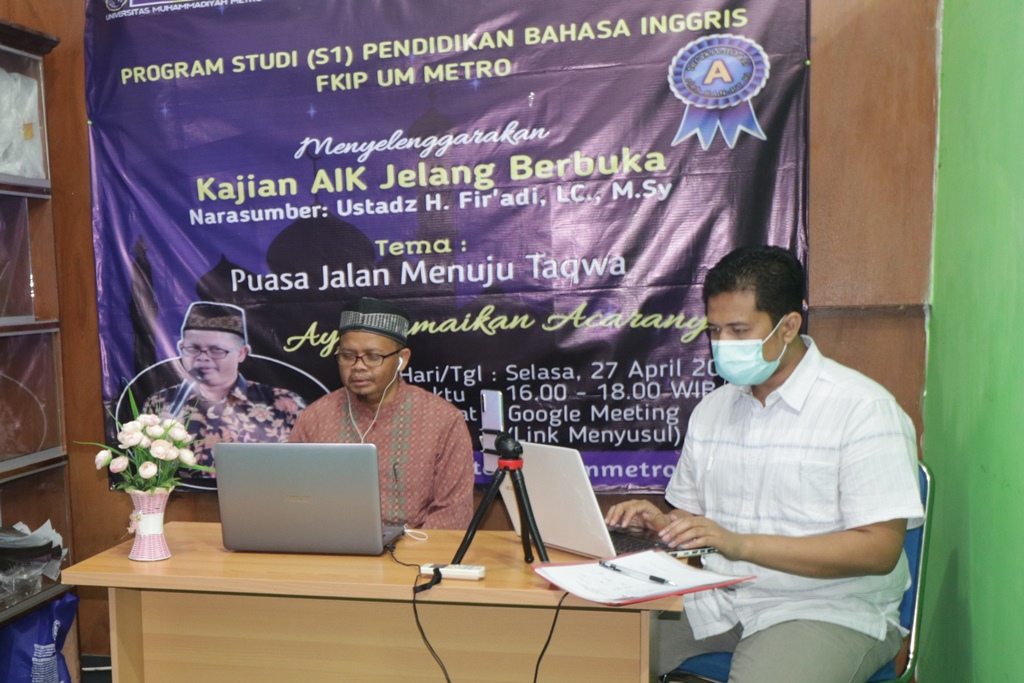 Pendidikan Bahasa Inggris UM Metro Selenggarakan Kajian AIK Jelang Berbuka