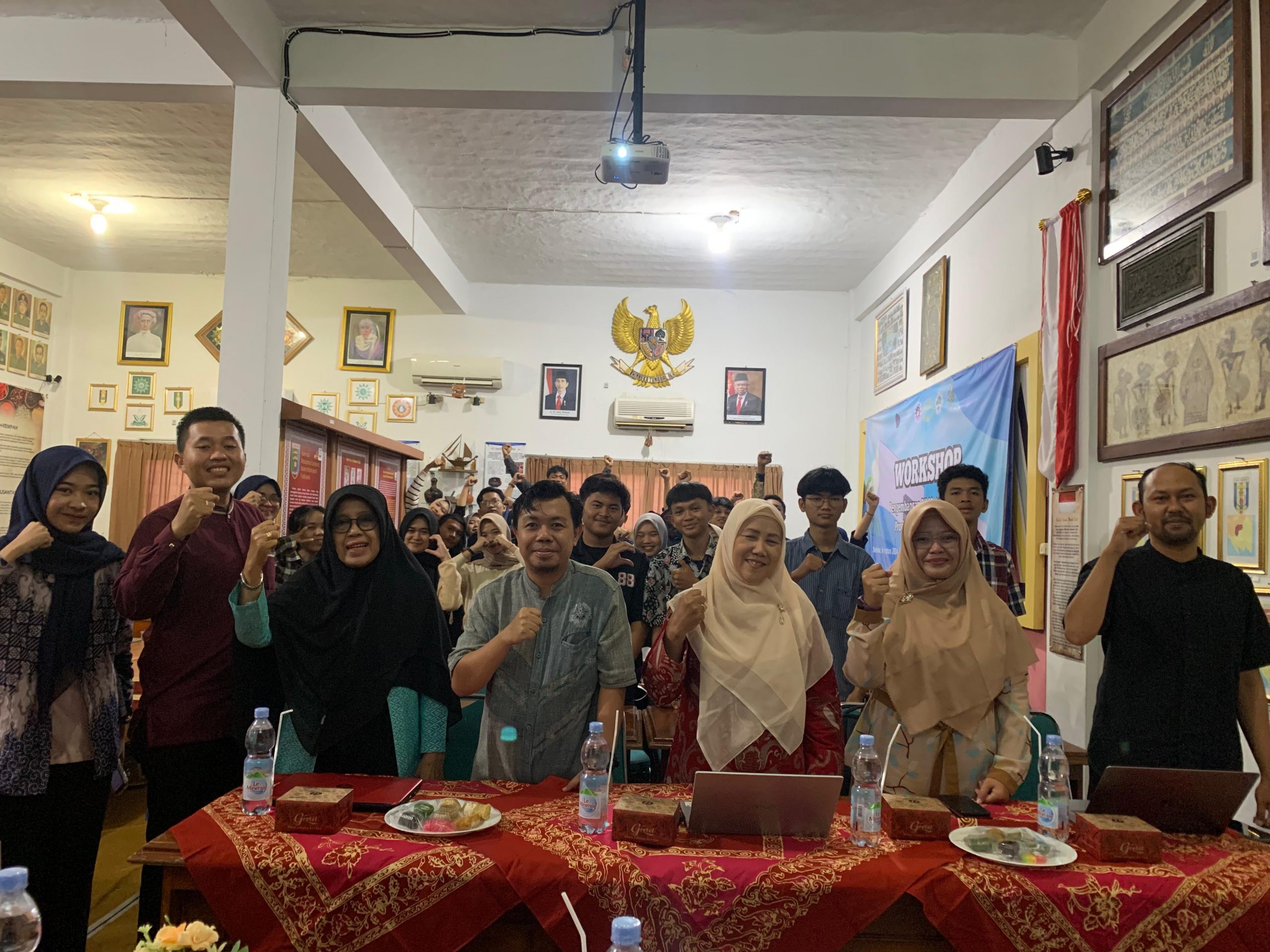 Prodi Pendidikan Sejarah UM Metro Laksanakan Kegiatan Obrolan Seputar Sejarah (OBRAS) dan AIK