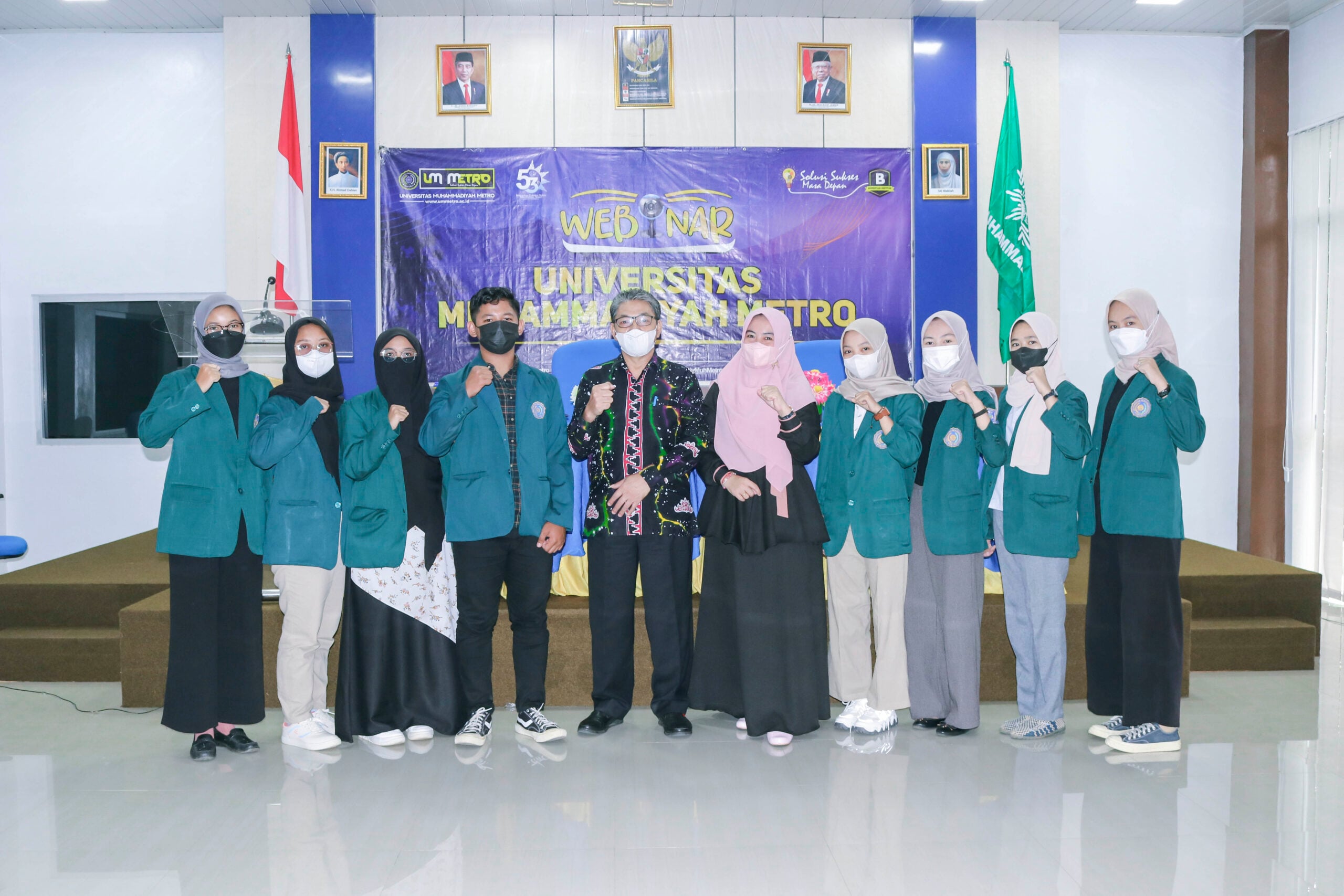Virtual Exchange Program loloskan 7 mahasiwa untuk Mata Kuliah Bussiness Administration