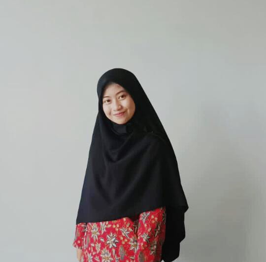Rahma Monika, Mahasiswa UM Metro Sabet Medali Emas Lomba Puisi APSI PTMA
