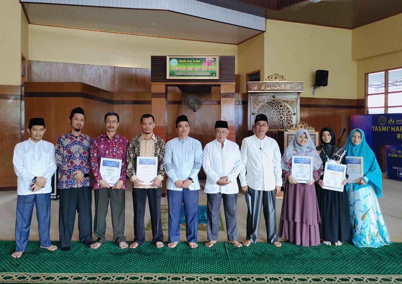 Berhasil Implementasikan Kegiatan AIK, UM Metro Beri Apresiasi Dosen-Karyawan