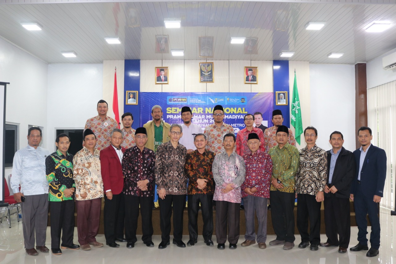 Wakil Dekan I FEB UM Metro Menjadi Narasumber Dalam Seminar Nasional Pramuktamar