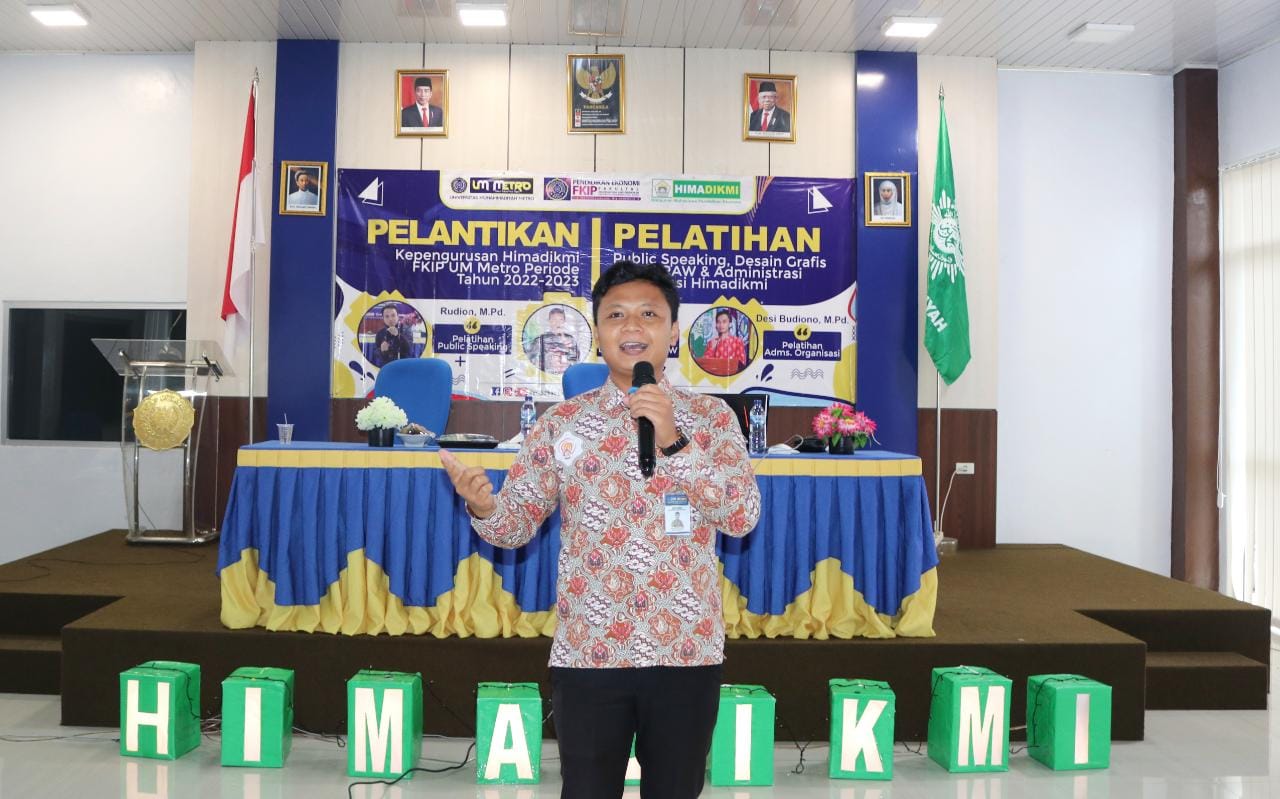 Kaprodi Pendidikan Ekonomi UM Metro Tekankan Desain Grafis Bermanfaat Untuk Masa Depan! Pada Pelatihan Dasar Desain Grafis Coreldraw