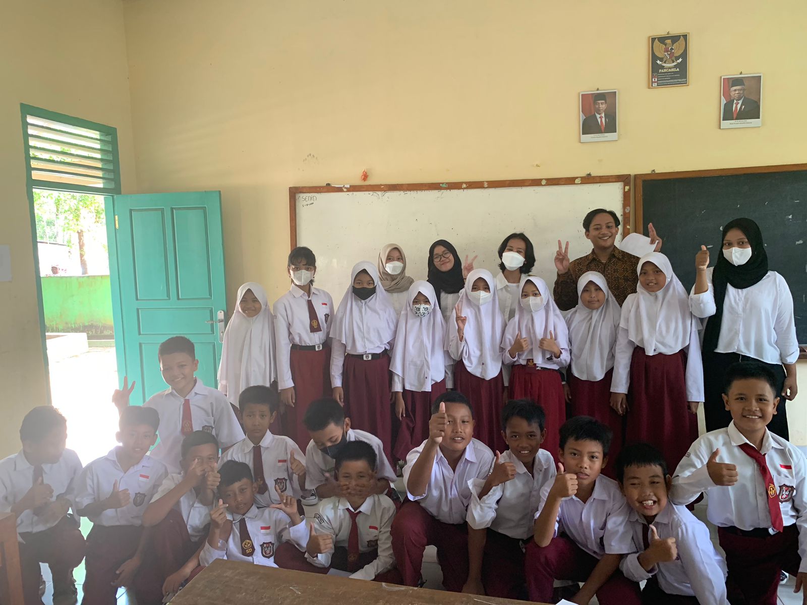 Mahasiswa S1 Administrasi Rumah Sakit UM Metro Beri Sosialisasi DBD pada Siswa Sekolah Dasar