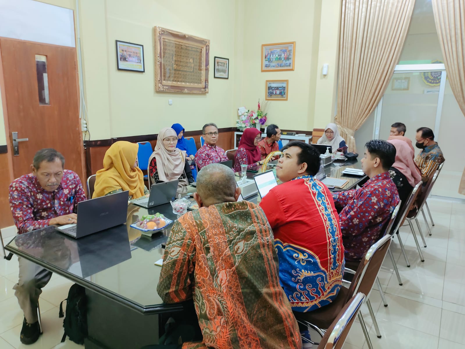 UM Metro Tuan Rumah Pembinaan dan Pemberdayaan SDM, Prof. Wiwik Bahas 5000 Doktor