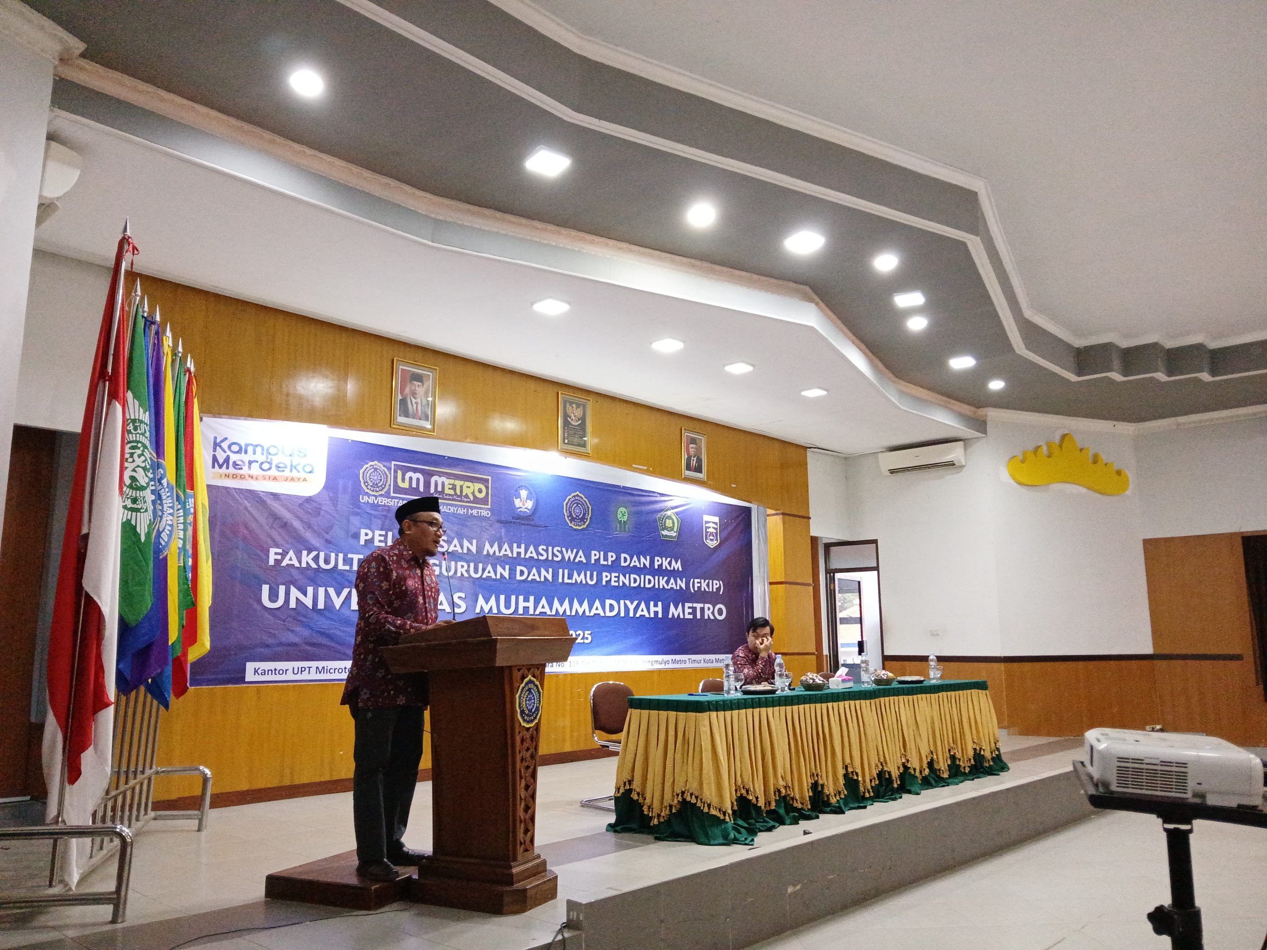 Pelepasan Mahasiswa PLP dan PKM FKIP UM Metro