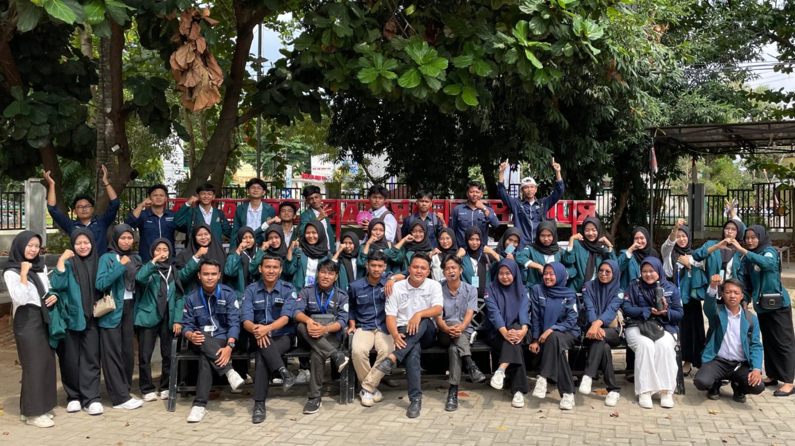 Prodi Pendidikan Sejarah Laksanakan Pelatihan Tour Guide (LokaKarya Pencapaian profil Lulusan Mahasiswa)