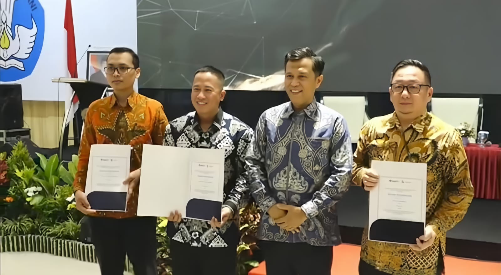 Universitas Muhammadiyah Metro Raih Tiga Penghargaan Bergengsi dalam Apresiasi Kinerja PTS LLDIKTI Wilayah II