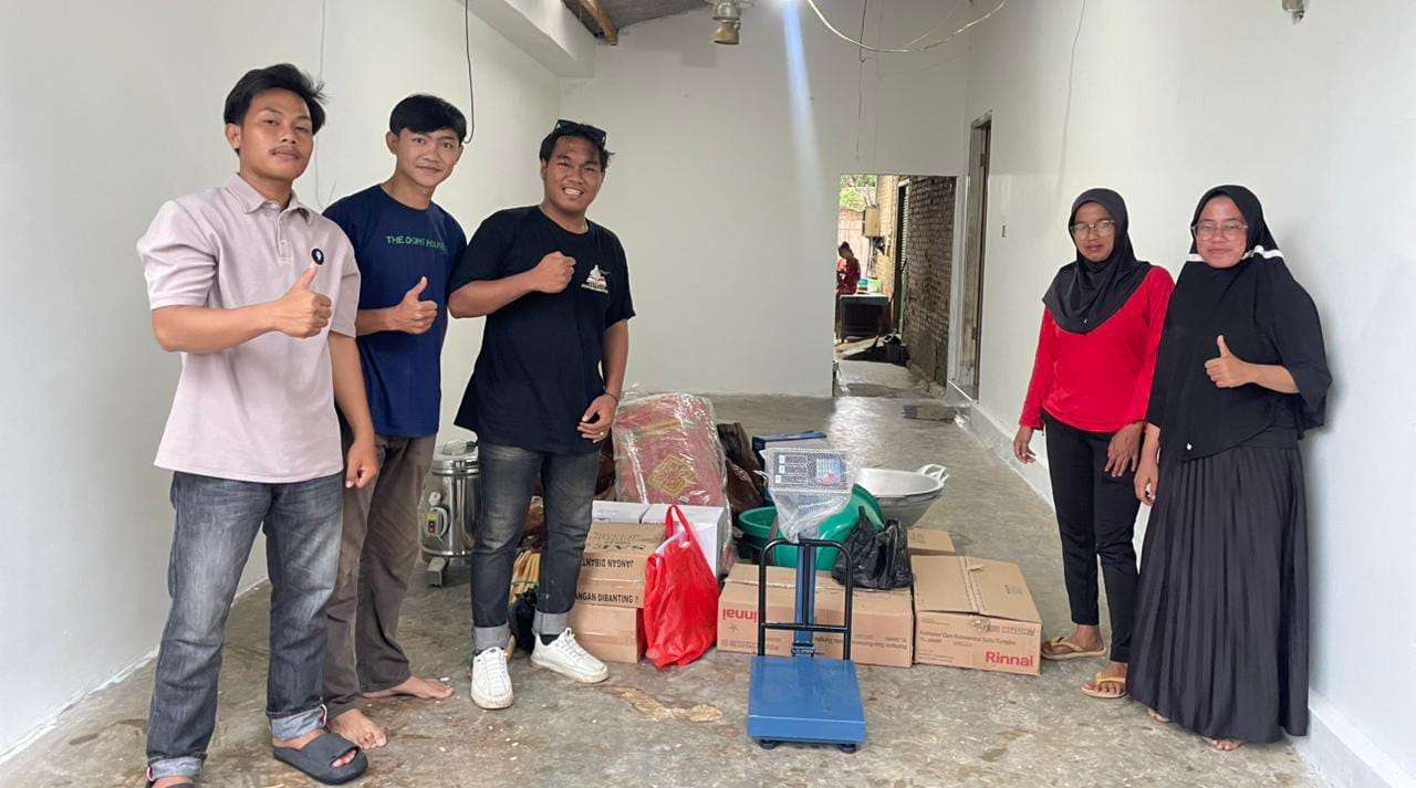 Tim Pengabdi Mahasiswa Berdampak UM Metro Gagas Rumah Cendekia sebagai Pusat Pembelajaran KWT Rejoagung