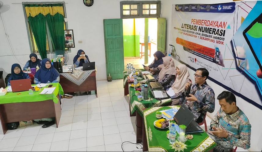 Tim PkM UM Metro Selenggarakan Workshop Pembudayaan Literasi Numerasi Terinternalisasi Kearifan Lokal Berbasis Android