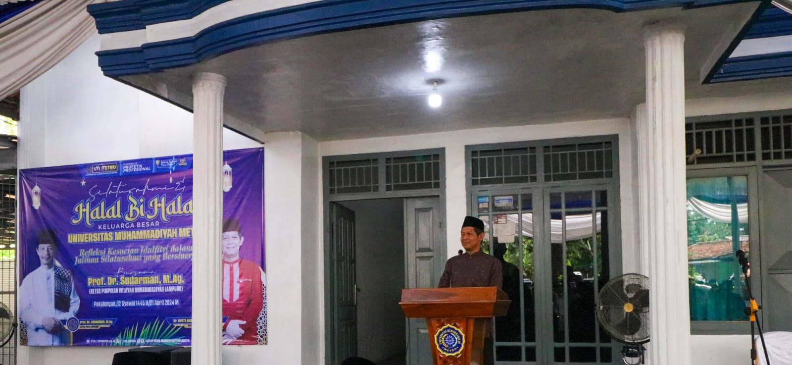 Rektor UM Metro Sambut Halal Bi Halal di Kediamannya