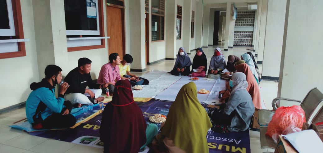 Tingkatkan Intelektual, IMM FKIP Adakan Bedah Buku