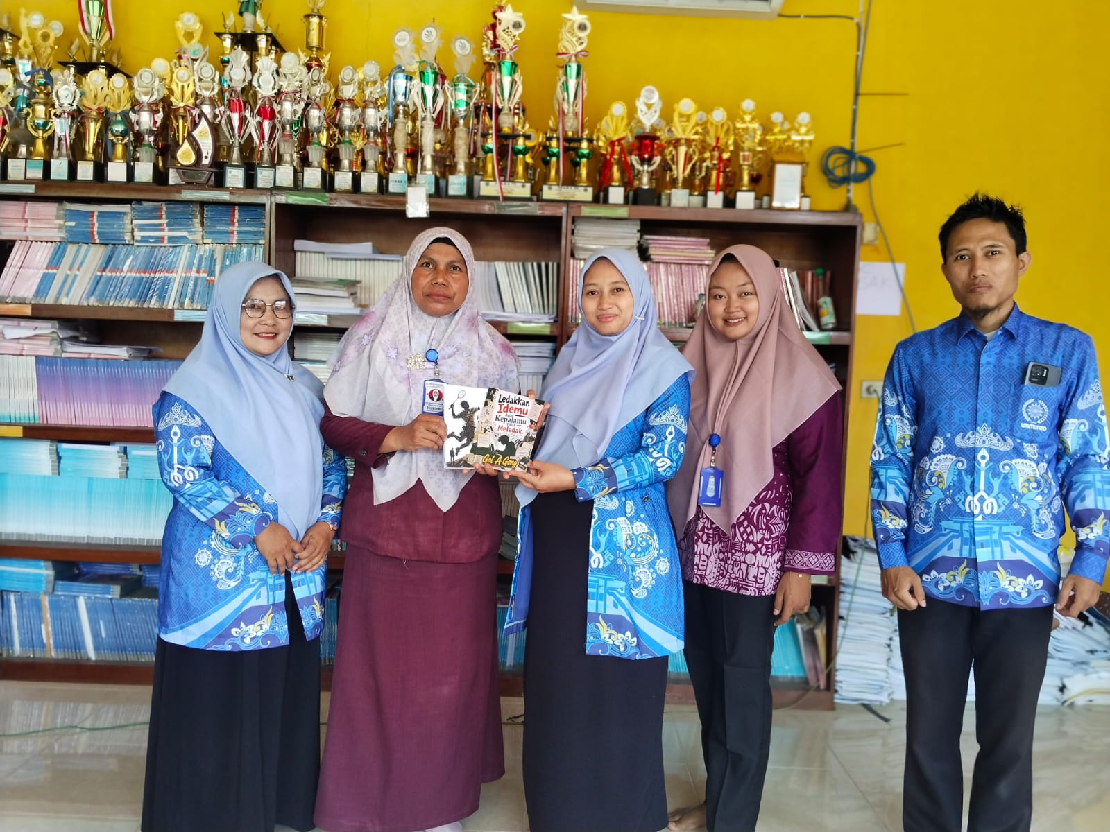 UM Metro Perkuat Budaya Literasi melalui Pendampingan Perpustakaan Sekolah