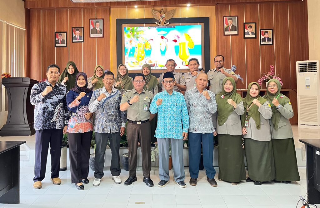 Penandatanganan MoU dan MoA antara UM Metro dan Balai Veteriner Lampung Dukung Pendirian Prodi Kedokteran Hewan