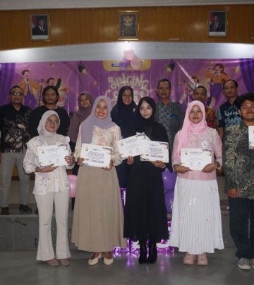 Prodi PBI UM Metro Sukses Adakan Singing Contets